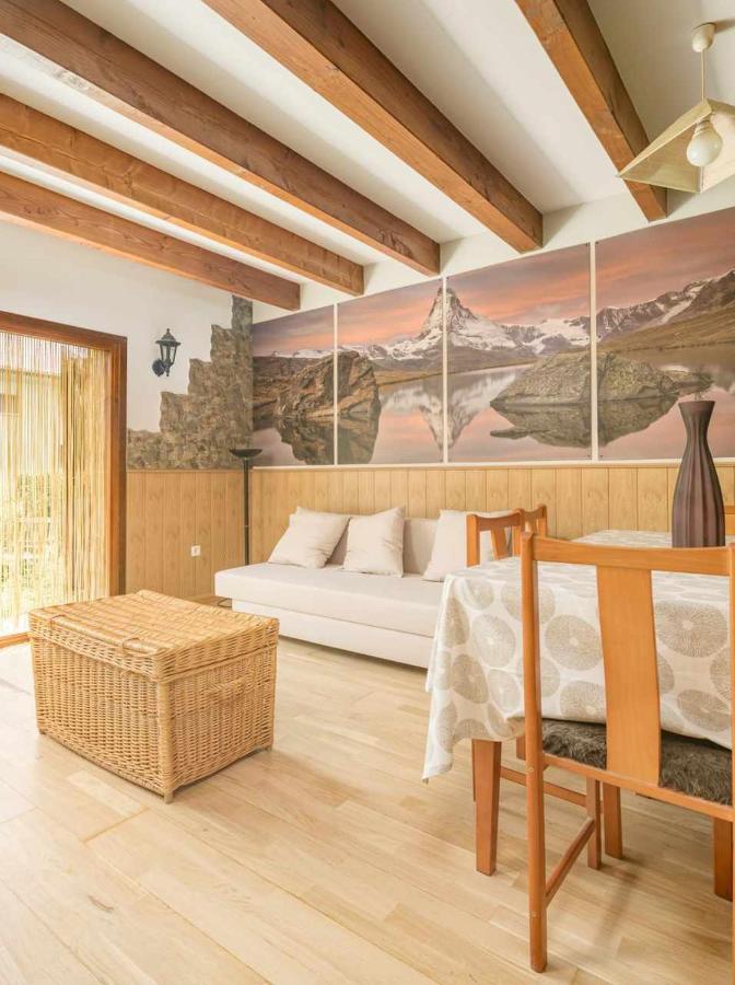 Casa Los Altos De Santiago Villanúa Екстериор снимка